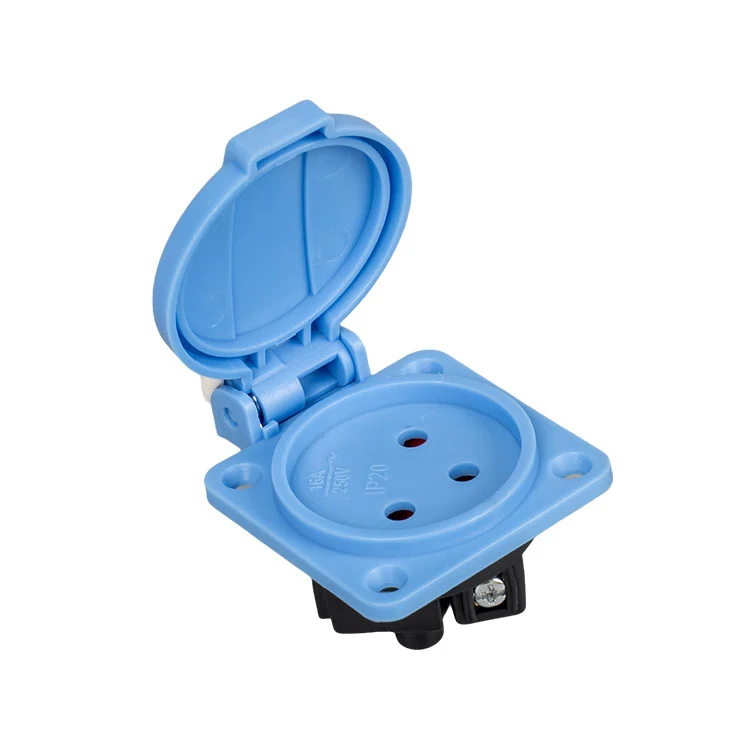 سوکت اتحادیه اروپا قابل حمل